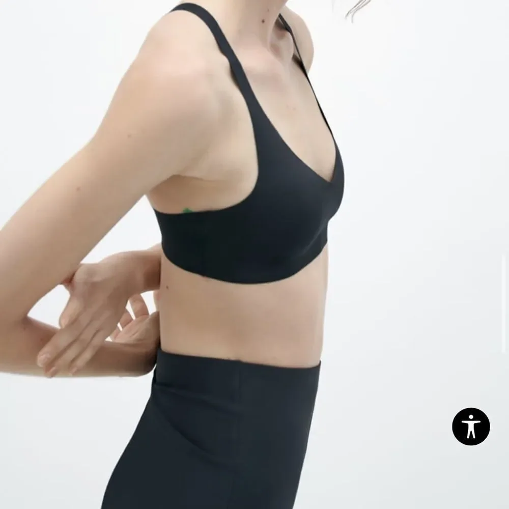 Zara Bralette With V-Neck and Wide Straps Black S NWT - Picture 3 of 8